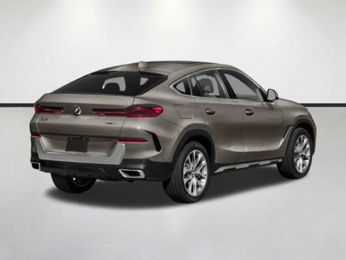 Used 2021 BMW X6 M50i w/ Executive Package AWD/4WD image 2
