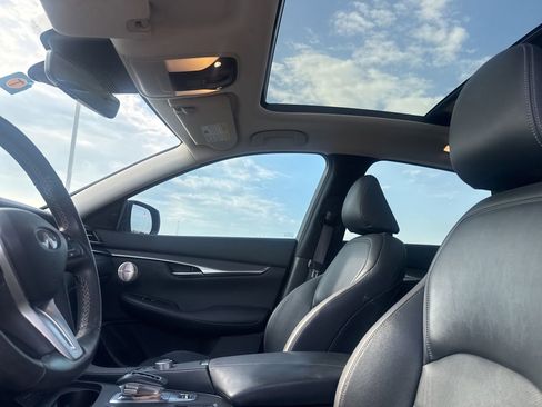 Used 2023 INFINITI QX50 Luxe FWD image 40