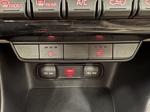 Used 2021 Kia Sportage EX AWD/4WD image 17