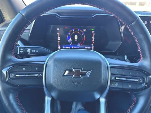 Used 2023 Chevrolet Colorado Z71 w/ Z71 Convenience Package 2 image 11