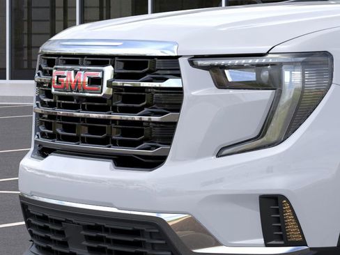 New 2026 GMC Acadia Elevation image 13