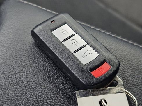 Used 2025 Mitsubishi Eclipse Cross SE AWD/4WD image 33