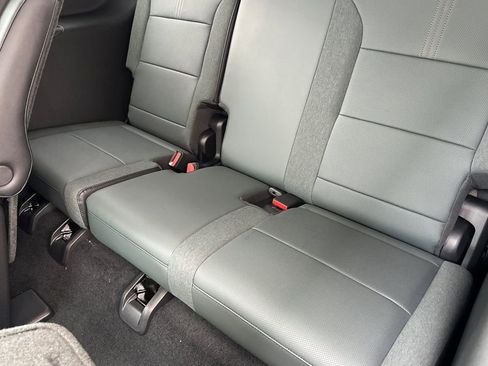 New 2026 GMC Acadia AT4 w/ Super Cruise Package image 13