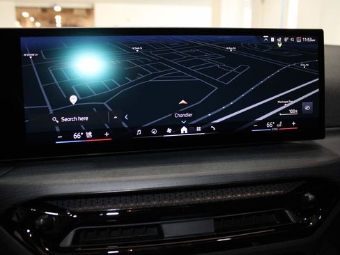 Used 2025 BMW 430i Coupe w/ M Sport Package image 18