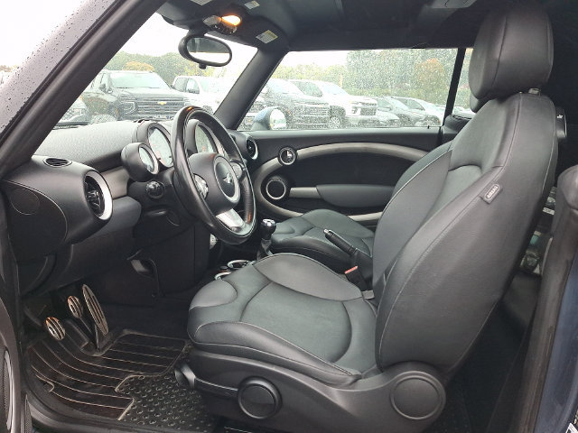 Used 2010 MINI Cooper S FWD image 2