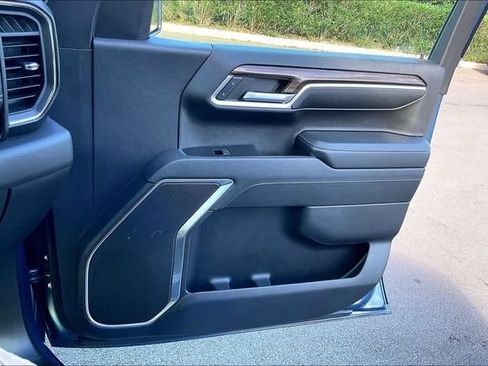 Used 2024 Chevrolet Silverado 1500 LT RWD image 24