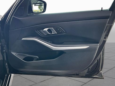 Used 2024 BMW 330i Sedan RWD image 23