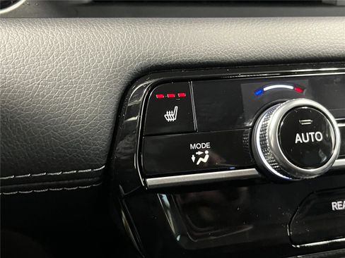 New 2026 Honda Pilot Touring image 21