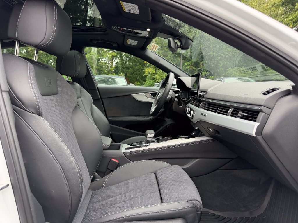 Used 2023 Audi A4 2.0T Premium Plus AWD/4WD image 17