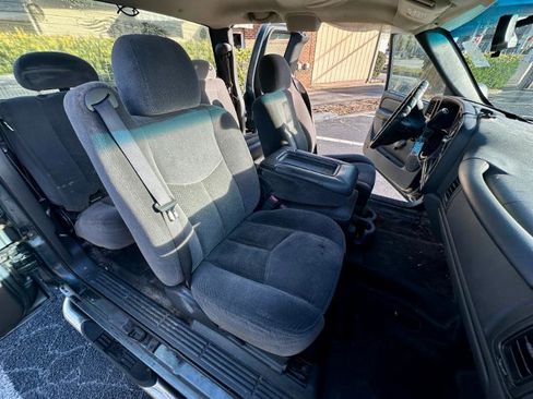 Used 2006 Chevrolet Silverado 1500 LS image 6