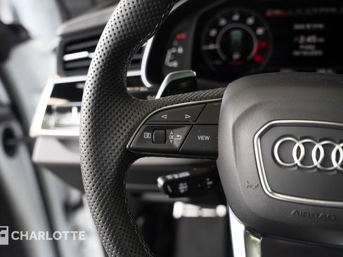 Used 2024 Audi RS Q8 image 21