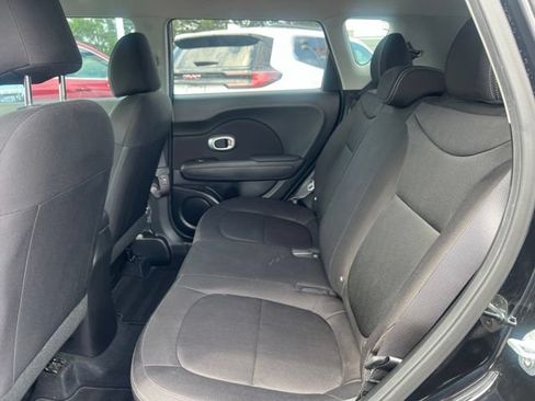Used 2019 Kia Soul w/ Convenience Package FWD image 16