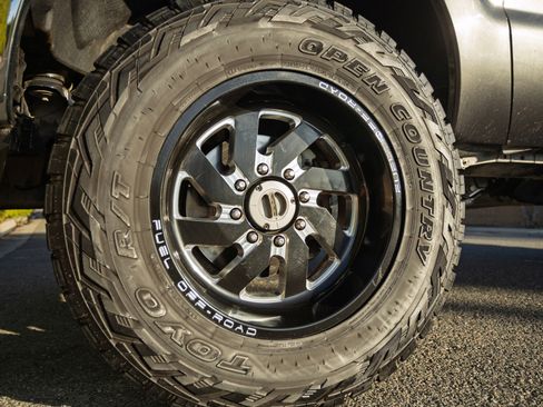 Used 2016 Ford F250 Lariat w/ Lariat Ultimate Package image 20