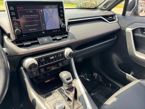 Certified 2022 Toyota RAV4 XSE w/ Weather Package AWD/4WD image 29