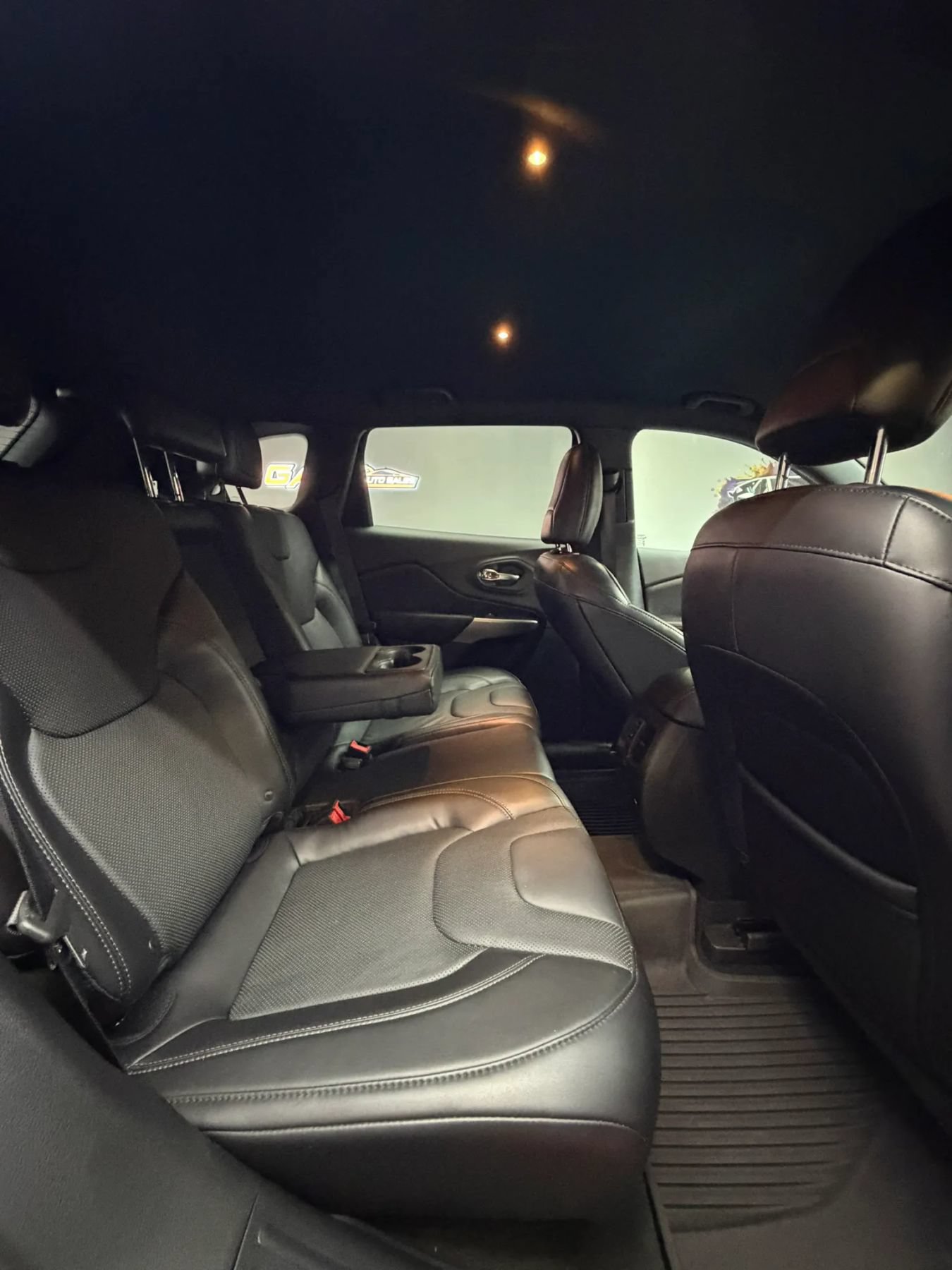 Used 2019 Jeep Cherokee High Altitude AWD/4WD image 30