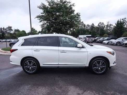 Used 2017 INFINITI QX60 Luxe w/ Deluxe Technology Package AWD/4WD image 8