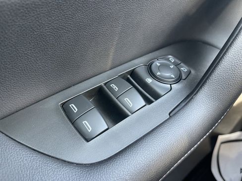 Certified 2024 Chevrolet Blazer LT image 28