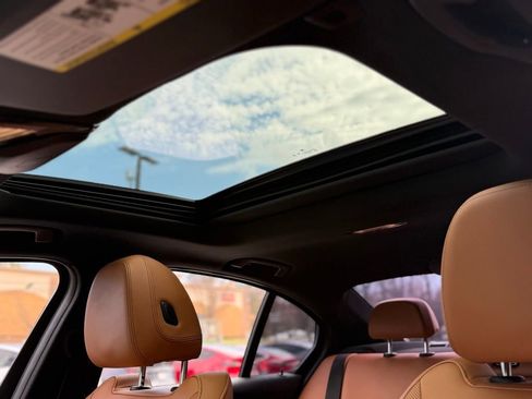 Used 2023 BMW 330i Sedan w/ Driving Assistance Package image 50