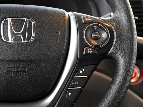 Used 2016 Honda Pilot EX image 26