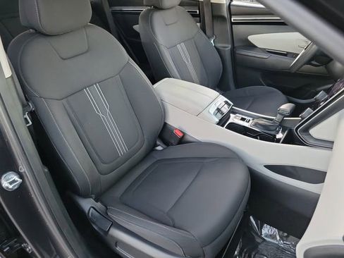 Used 2023 Hyundai Tucson SEL image 19