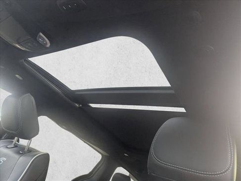 New 2026 Chrysler Pacifica Limited w/ S Appearance Package image 16