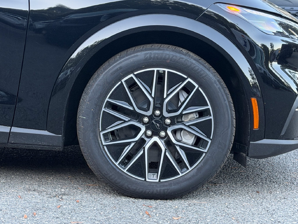 New 2026 Ford Mustang Mach-E Premium AWD/4WD image 6