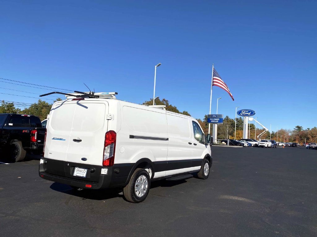 Used 2024 Ford E-Transit Low Roof RWD image 3
