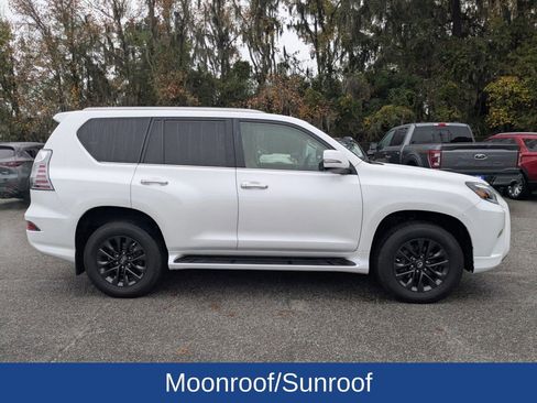 Used 2020 Lexus GX 460 Premium image 3