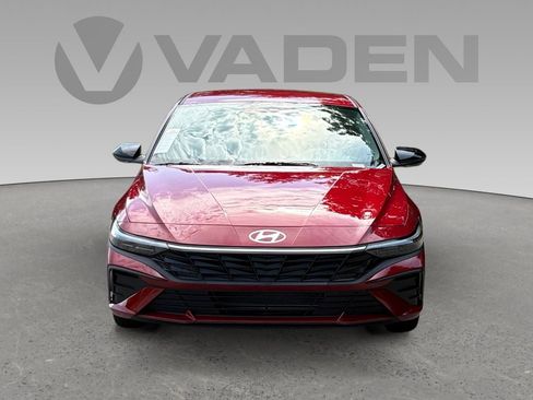 New 2025 Hyundai Elantra Sport image 22