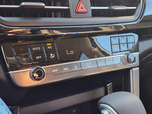 New 2026 Kia Seltos S AWD/4WD image 10