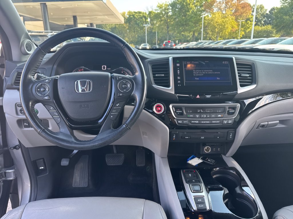 Used 2016 Honda Pilot Touring image 12