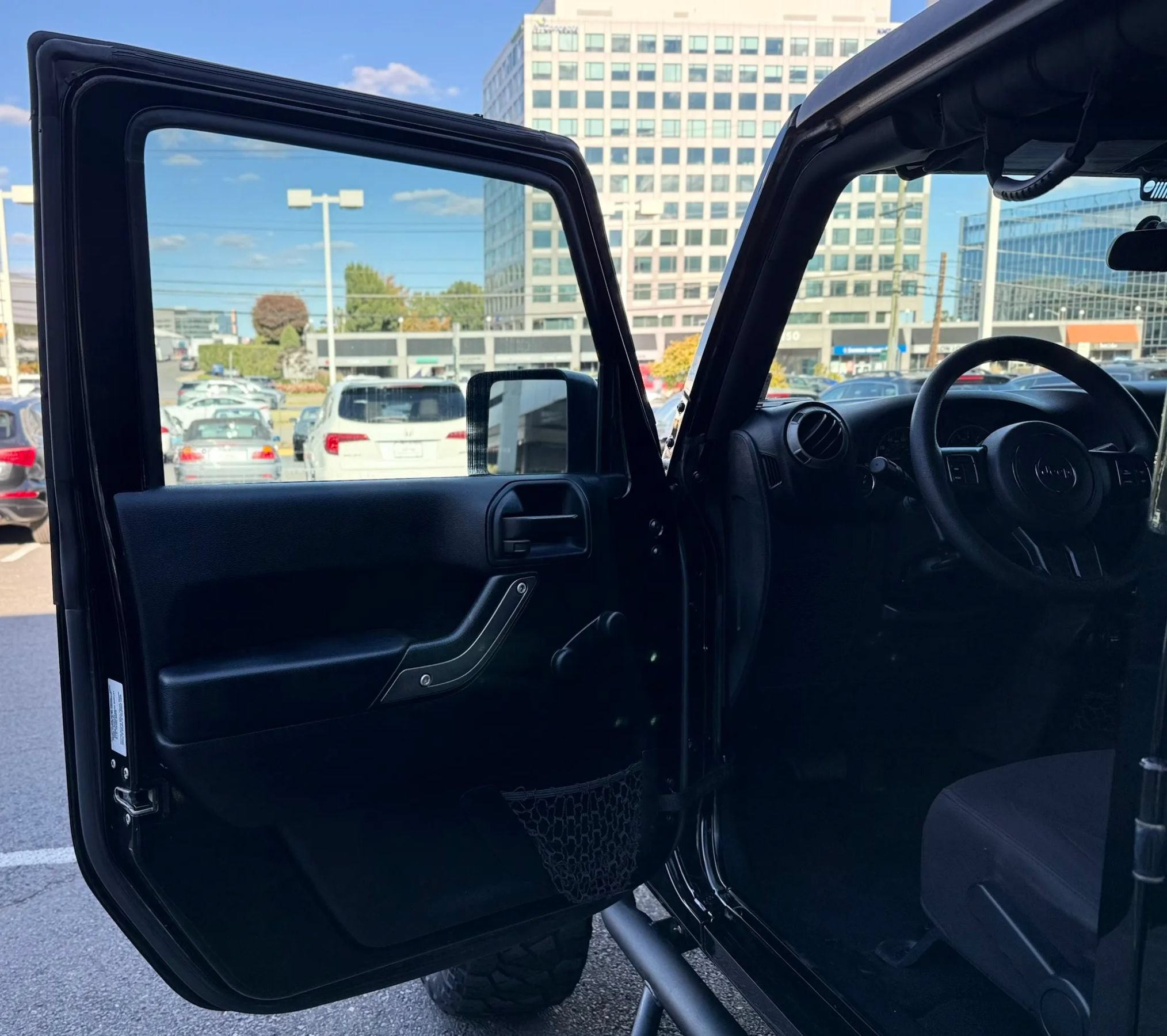 Used 2016 Jeep Wrangler Unlimited Sport AWD/4WD image 9