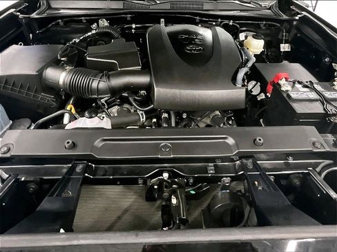 Used 2023 Toyota Tacoma SR5 image 28