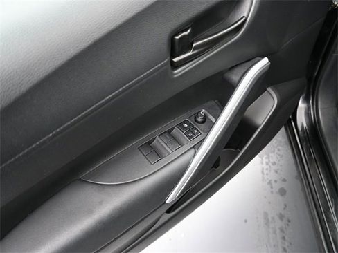 Used 2023 Toyota Corolla Cross LE image 20