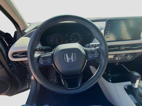 Certified 2023 Honda HR-V EX-L image 10