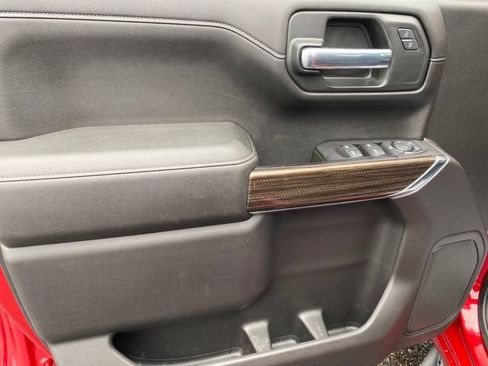 Used 2021 Chevrolet Silverado 1500 LT Trail Boss w/ Bed Protection Package AWD/4WD image 15