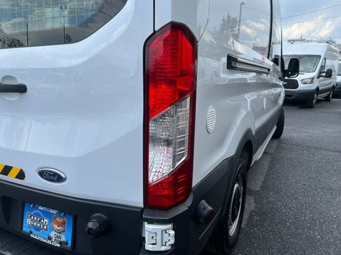 Used 2018 Ford Transit 350 148 Medium Roof RWD image 35