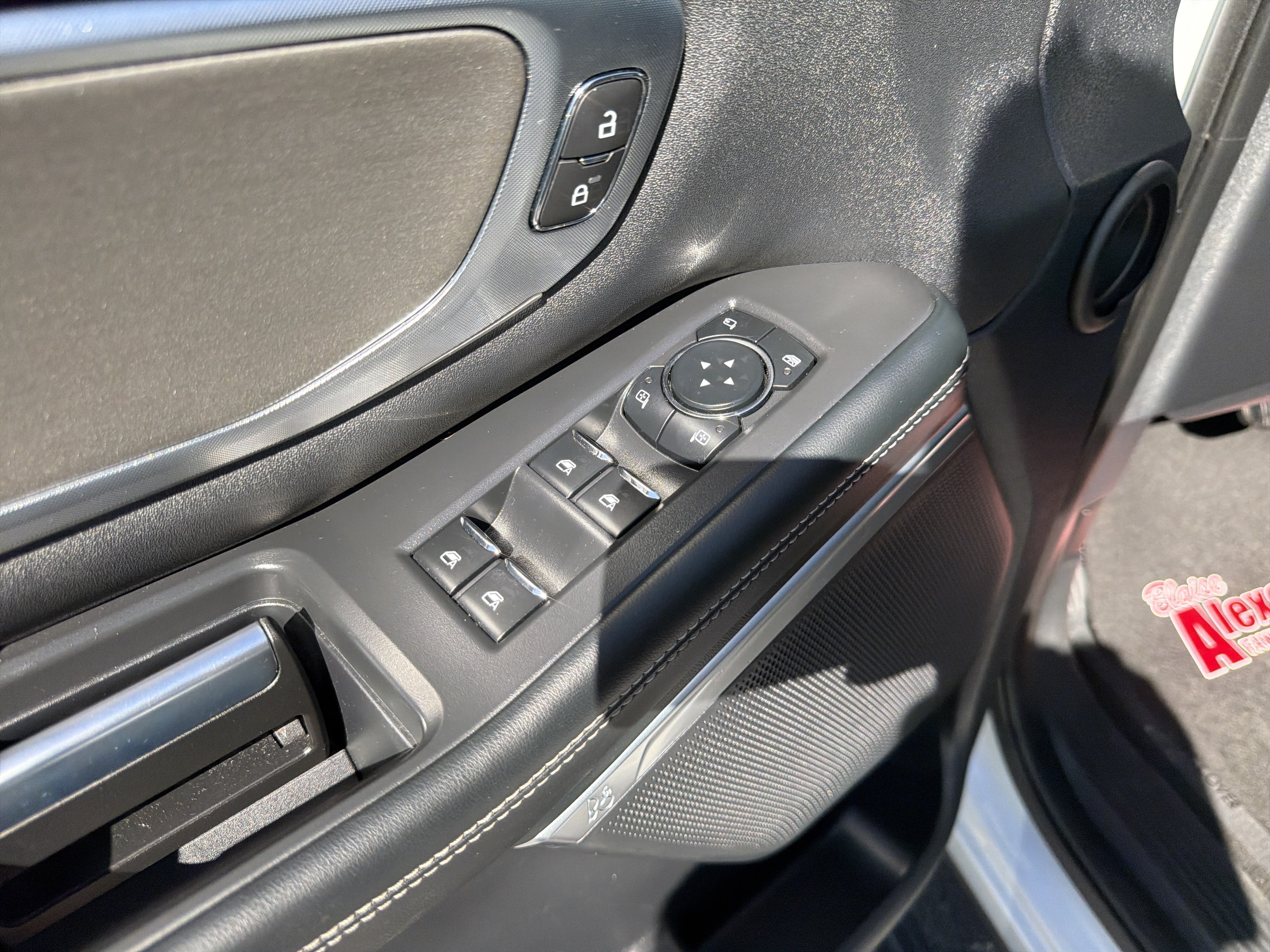 Used 2025 Ford Expedition Max Platinum AWD/4WD image 17