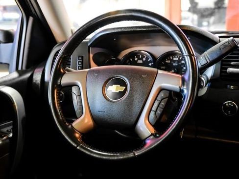 Used 2012 Chevrolet Silverado 2500 LT w/ Interior Plus Package image 17