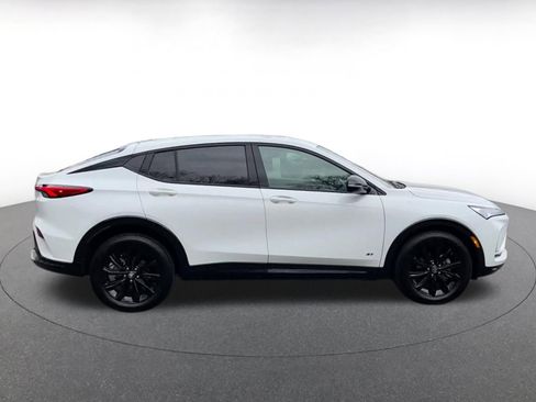 Used 2025 Buick Envista Sport Touring image 16