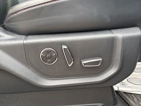 Used 2022 Ford F350 Platinum image 24