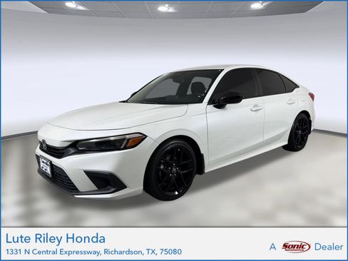 Used 2024 Honda Civic Sport image 1