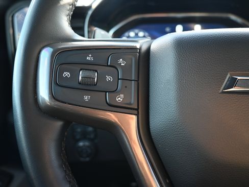 Used 2024 Chevrolet Silverado 1500 ZR2 w/ Technology Package image 19