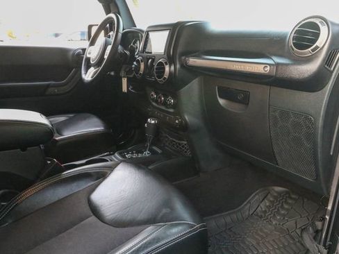 Used 2017 Jeep Wrangler Sport image 20