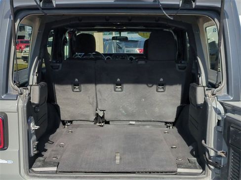 Used 2021 Jeep Wrangler Unlimited Sahara image 13