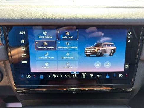 Used 2025 Lincoln Navigator L Black Label AWD/4WD image 38