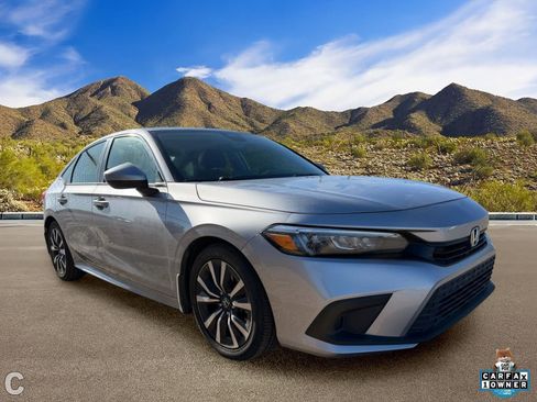 Used 2022 Honda Civic EX image 5