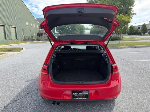 Used 2016 Volkswagen Golf S FWD image 12