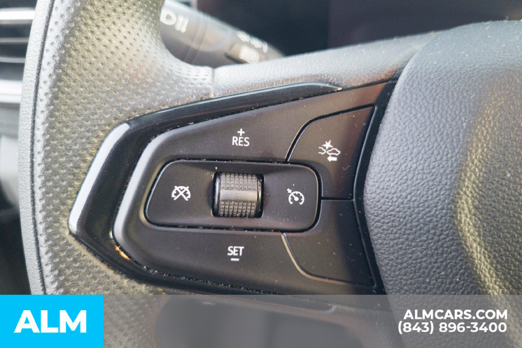 Used 2025 Chevrolet TrailBlazer LT FWD image 11