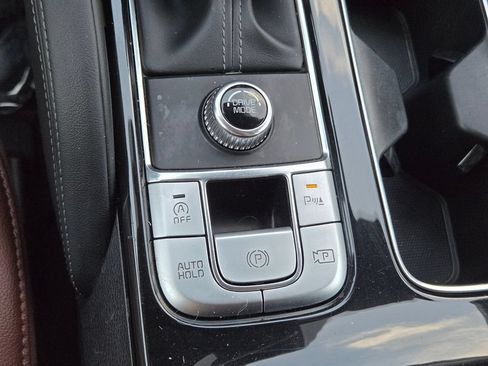 Certified 2024 Kia Telluride SX FWD image 33